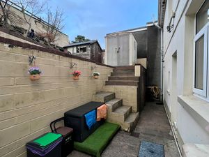 Photo 5- click for photo gallery